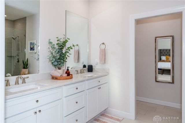 996 Stony Brook Lane, Troy, OH 45373