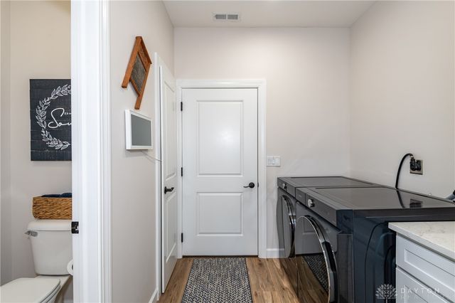 996 Stony Brook Lane, Troy, OH 45373