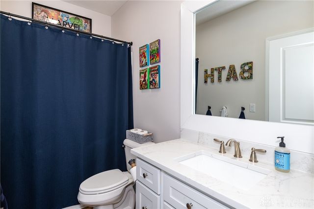 996 Stony Brook Lane, Troy, OH 45373