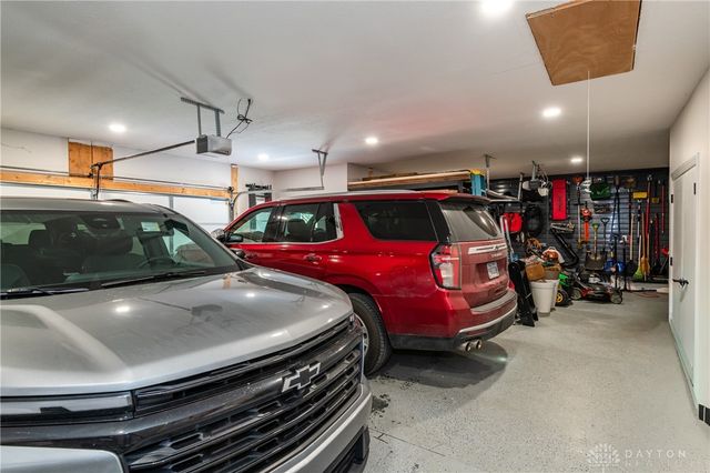 996 Stony Brook Lane, Troy, OH 45373