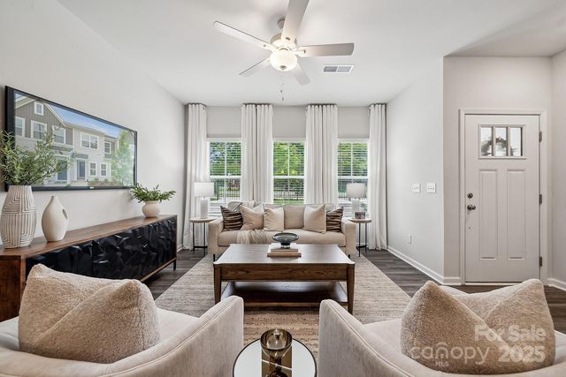 7005 Alpharetta Street 20, Charlotte, NC 28216