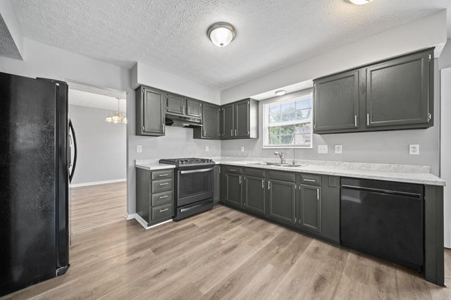 2839 Beal Drive, Columbus, OH 43232
