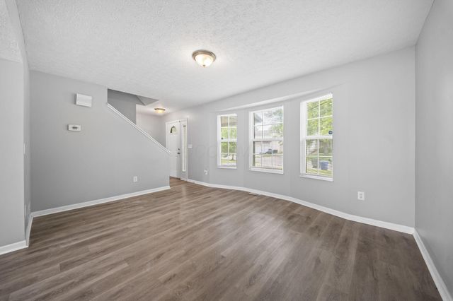 2839 Beal Drive, Columbus, OH 43232