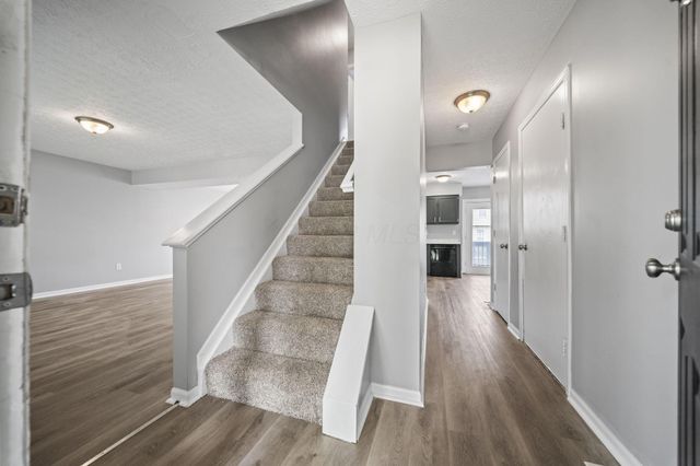 2839 Beal Drive, Columbus, OH 43232