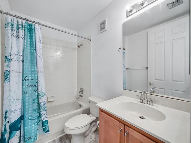 10520 SW Stephanie Way 2-202, Port St Lucie, FL 34987