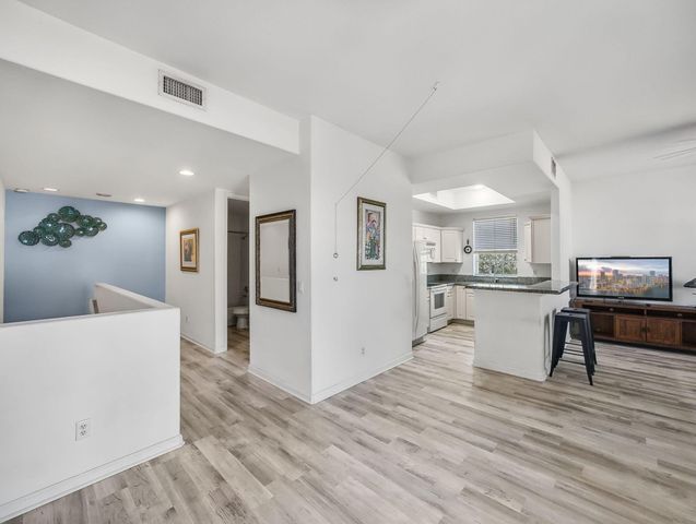 10520 SW Stephanie Way 2-202, Port St Lucie, FL 34987