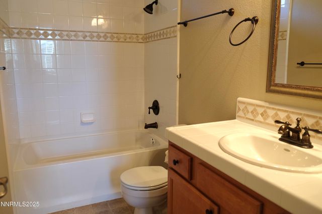 11039 Lamour Lane, Reno, NV 89521