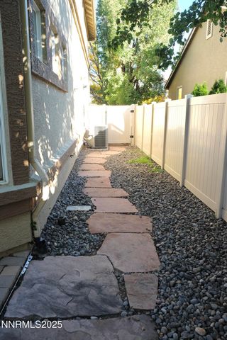 11039 Lamour Lane, Reno, NV 89521