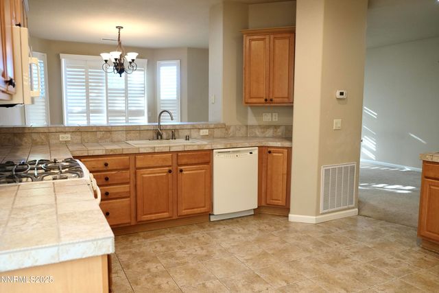 11039 Lamour Lane, Reno, NV 89521