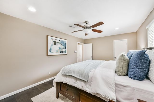 10902 Braewick Drive, Houston, TX 77096