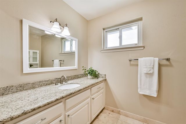 10902 Braewick Drive, Houston, TX 77096