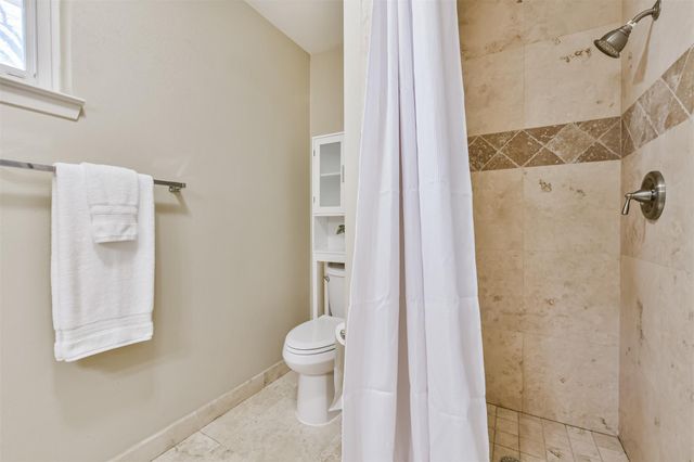 10902 Braewick Drive, Houston, TX 77096