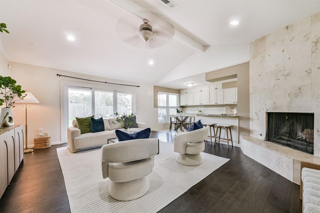 10902 Braewick Drive, Houston, TX 77096