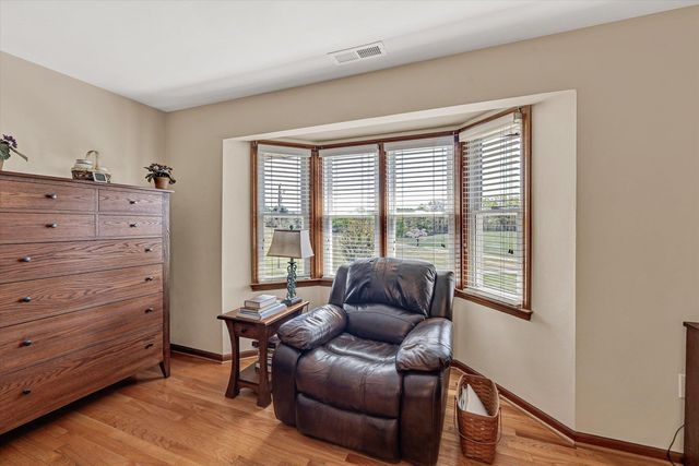 229 Normans LN, Troutville, VA 24175