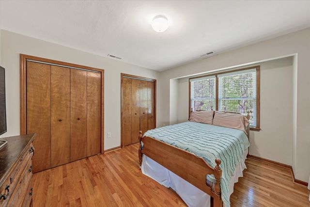 229 Normans LN, Troutville, VA 24175