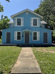 2730 Glenn Avenue, Winston-salem, NC 27105