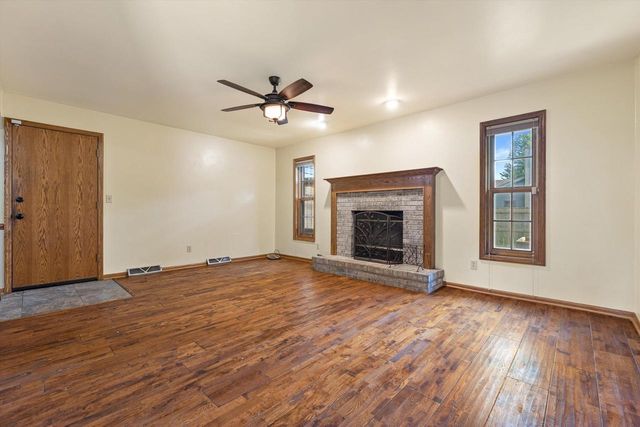 W143N10771 Wooded Hills DRIVE, Germantown, WI 53022