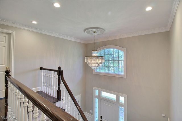 20962 Sydenham Road, Shaker Heights, OH 44122