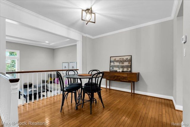 1613 Brentwood Drive, Troy, MI 48098