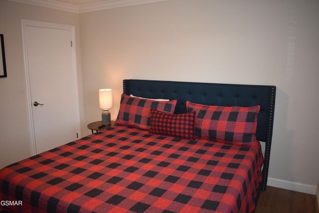 298 Lane Hollow Road, Sevierville, TN 37876