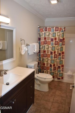 298 Lane Hollow Road, Sevierville, TN 37876