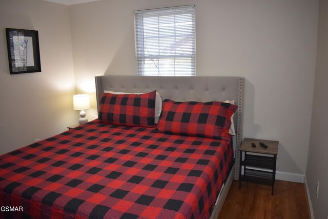 298 Lane Hollow Road, Sevierville, TN 37876