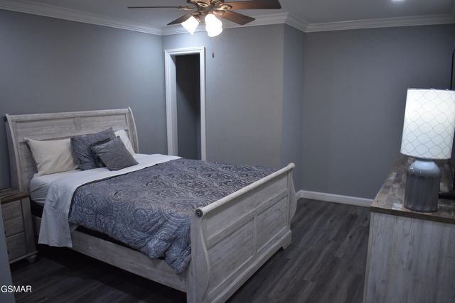 298 Lane Hollow Road, Sevierville, TN 37876