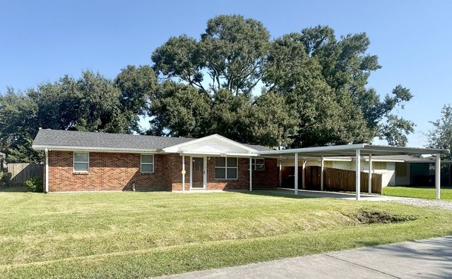 811 Kenney Street, Houma, LA 70364