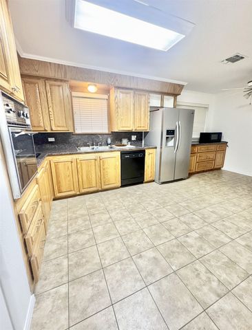 811 Kenney Street, Houma, LA 70364