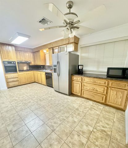 811 Kenney Street, Houma, LA 70364