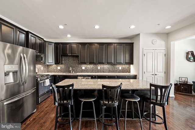 1714 LYDIA DR, Hatfield, PA 19440