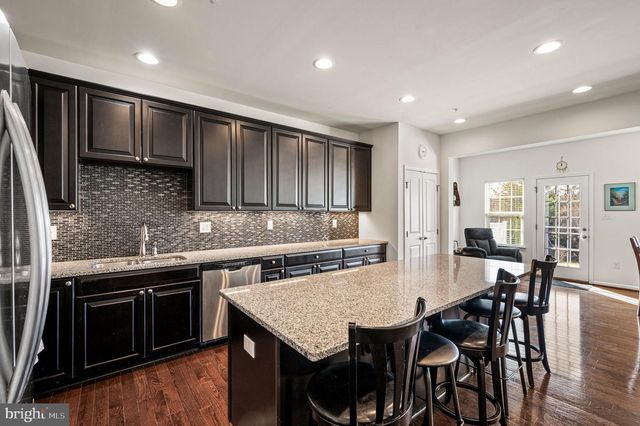 1714 LYDIA DR, Hatfield, PA 19440