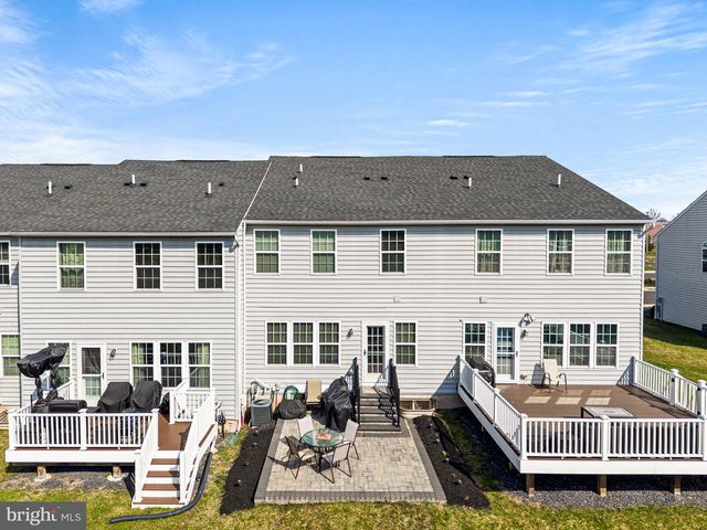 1714 LYDIA DR, Hatfield, PA 19440