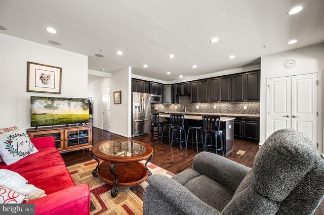 1714 LYDIA DR, Hatfield, PA 19440