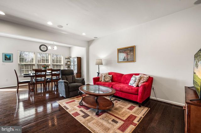 1714 LYDIA DR, Hatfield, PA 19440