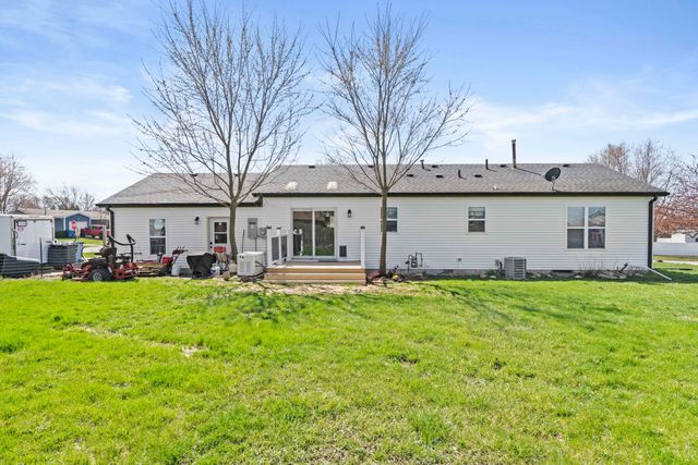6000 W 175th Avenue, Lowell, IN 46356