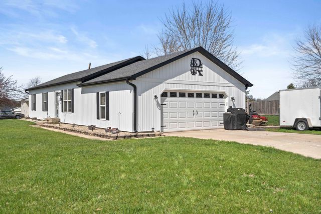 6000 W 175th Avenue, Lowell, IN 46356