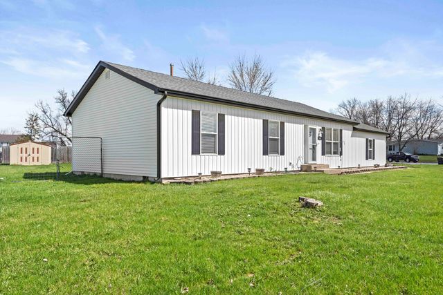 6000 W 175th Avenue, Lowell, IN 46356