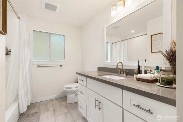 6301 22nd Avenue NW, Seattle, WA 98107