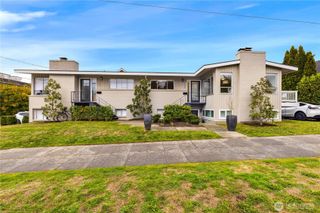 6301 22nd Avenue NW, Seattle, WA 98107