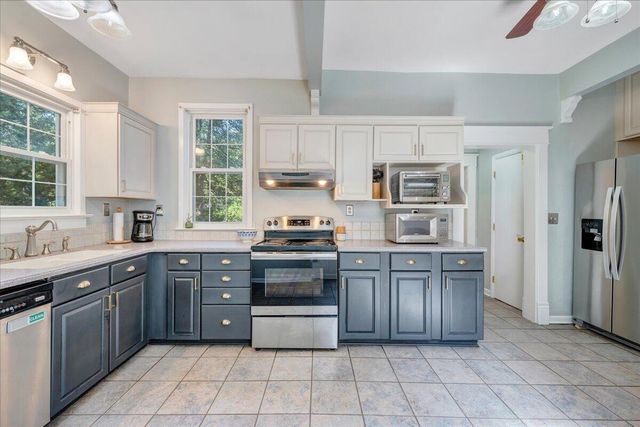 609 Allison AVE SW, Roanoke, VA 24016