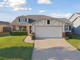 15205 E 109th Place North, Owasso, OK 74055