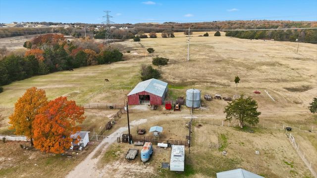 309 N FM 730, Decatur, TX 76234