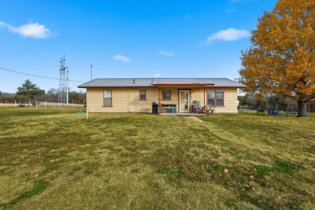 309 N FM 730, Decatur, TX 76234