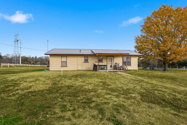 309 N FM 730, Decatur, TX 76234