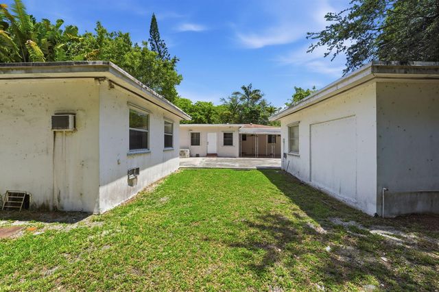 1060 NE 123rd Street, North Miami, FL 33161
