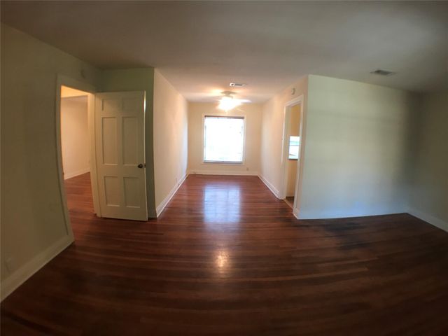 2509 Enfield RD C, Austin, TX 78703