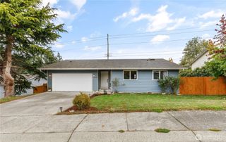 1740 SW Nienhuis Street, Oak Harbor, WA 98277