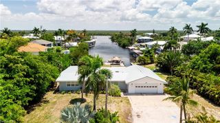 5387 Marina DR, Bokeelia, FL 33922