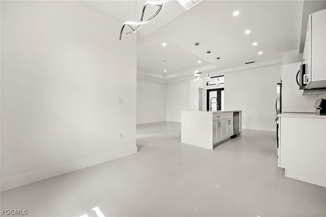 938 Bolivia DR, Lehigh Acres, FL 33974